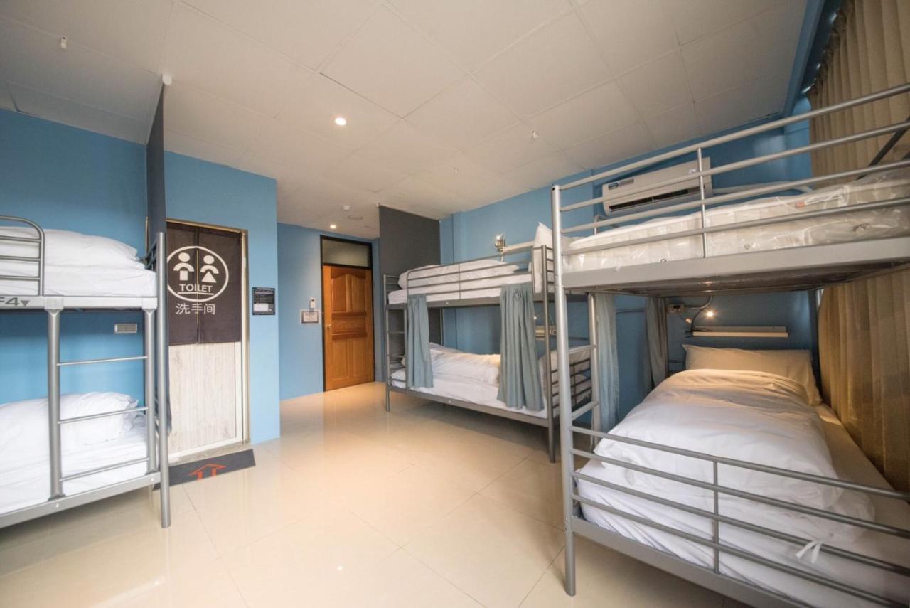 Deer Traveler Hostel 유치 외부 사진
