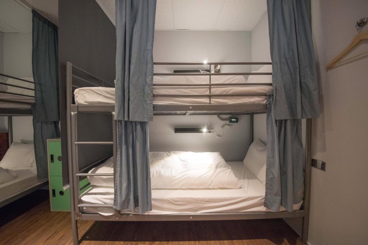 Deer Traveler Hostel 유치 외부 사진
