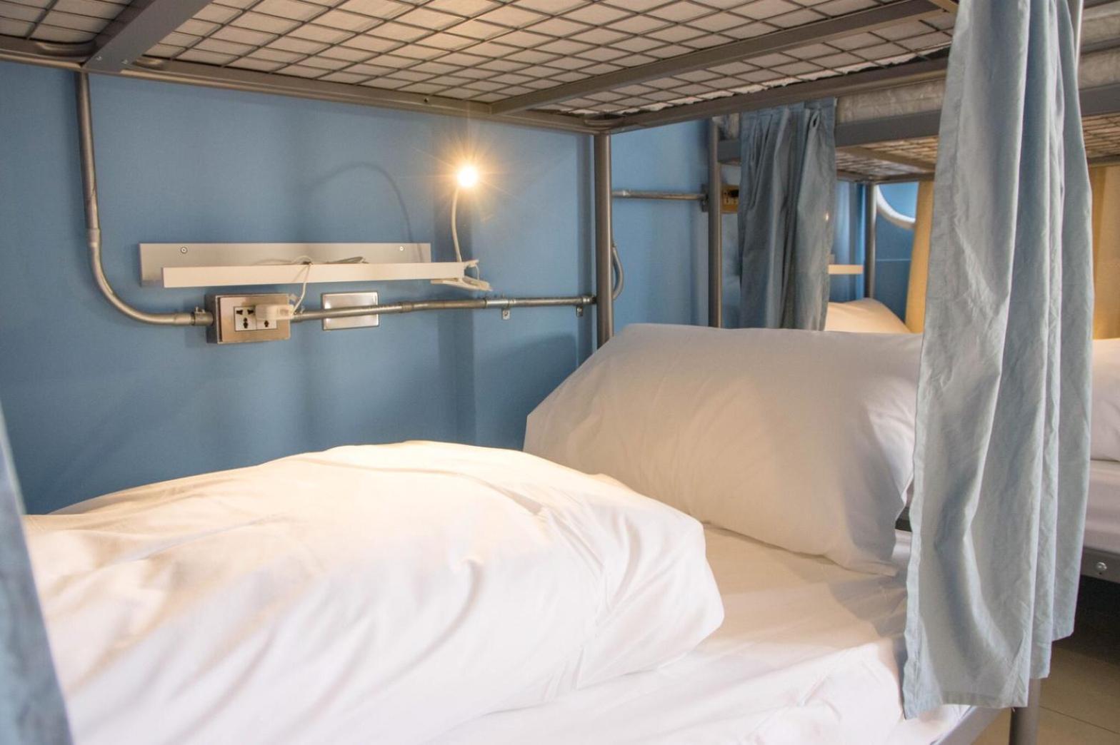 Deer Traveler Hostel 유치 외부 사진