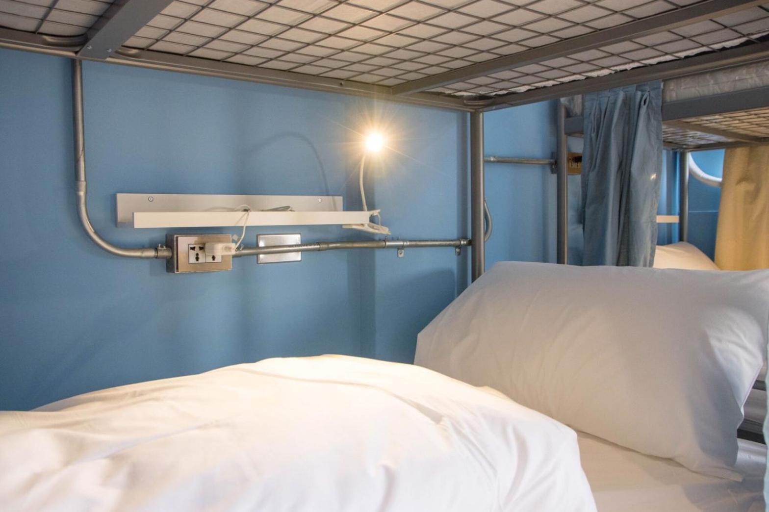 Deer Traveler Hostel 유치 외부 사진