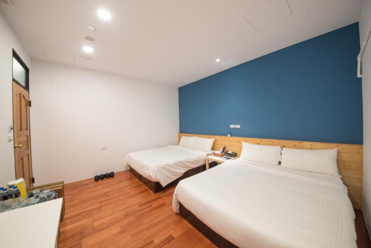 Deer Traveler Hostel 유치 외부 사진