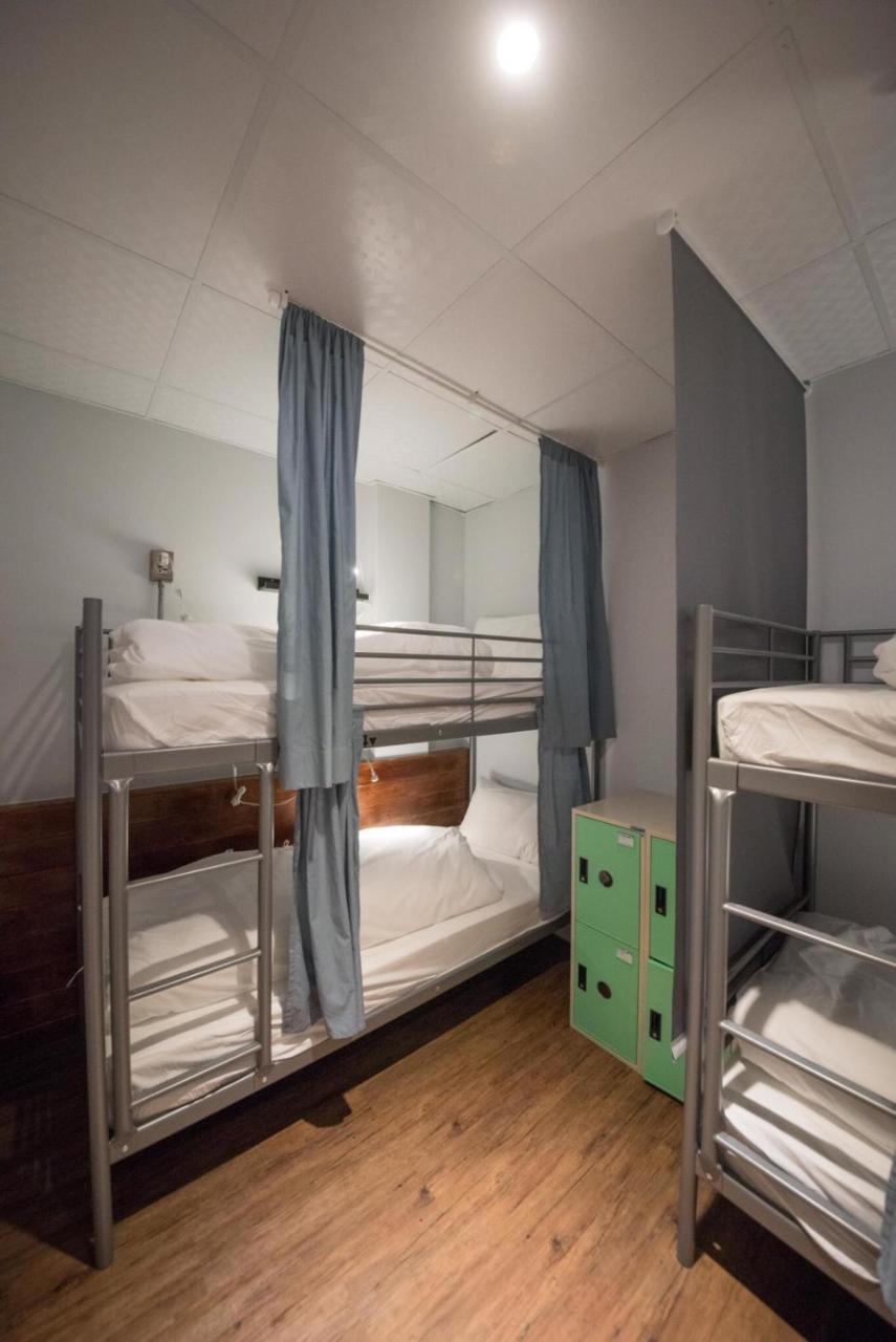 Deer Traveler Hostel 유치 외부 사진